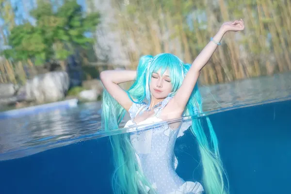 cosplay anime nữ 