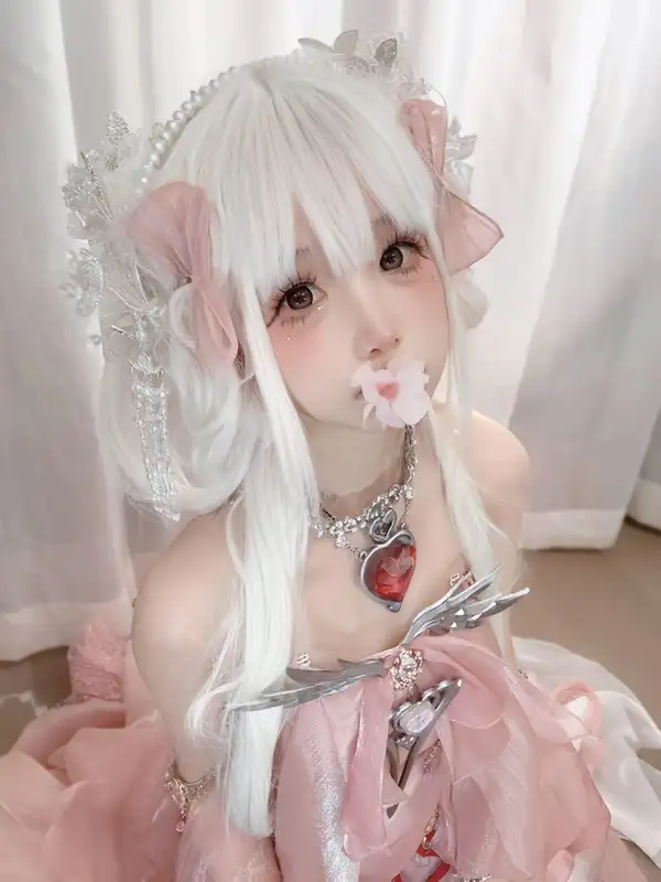 ảnh gái cosplay baby 