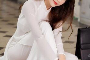 60+ ảnh nữ sinh mặc áo dài lộ hàng siêu mỏng sexy 