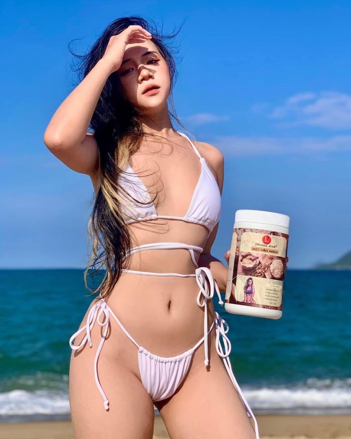 Gái đẹp diện lọt khe cực sexy
