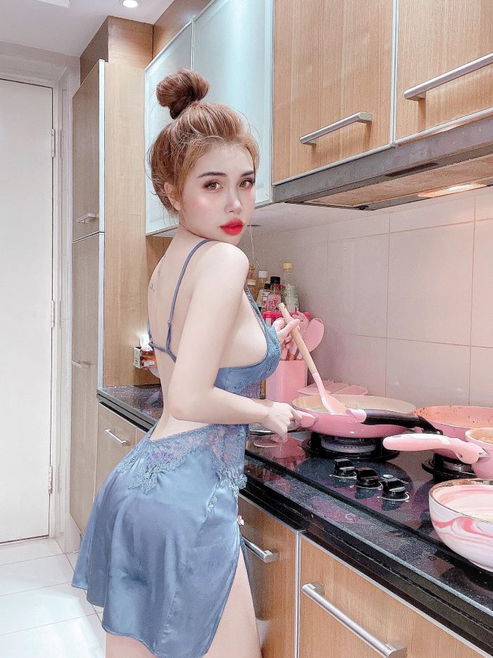 Pinky Bảo Trân Bikini 17