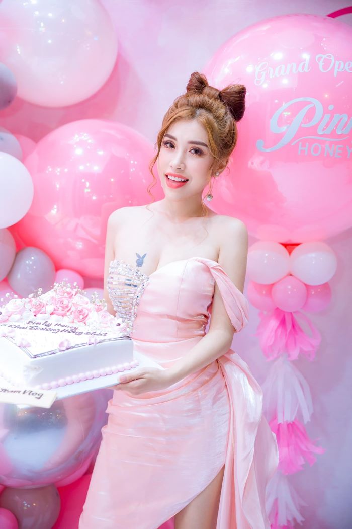 Pinky Bảo Trân Bikini 20