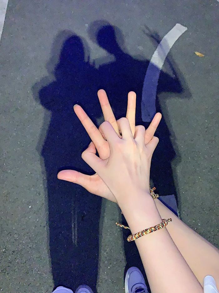 ảnh nắm tay 31