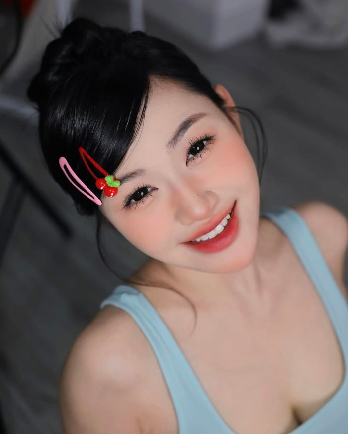 tiktoker Trần Hà Linh baby 