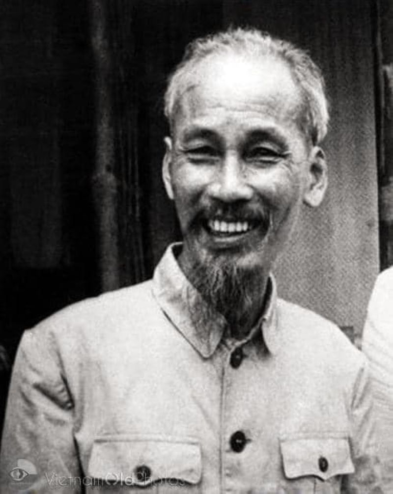 ảnh bác hồ 16