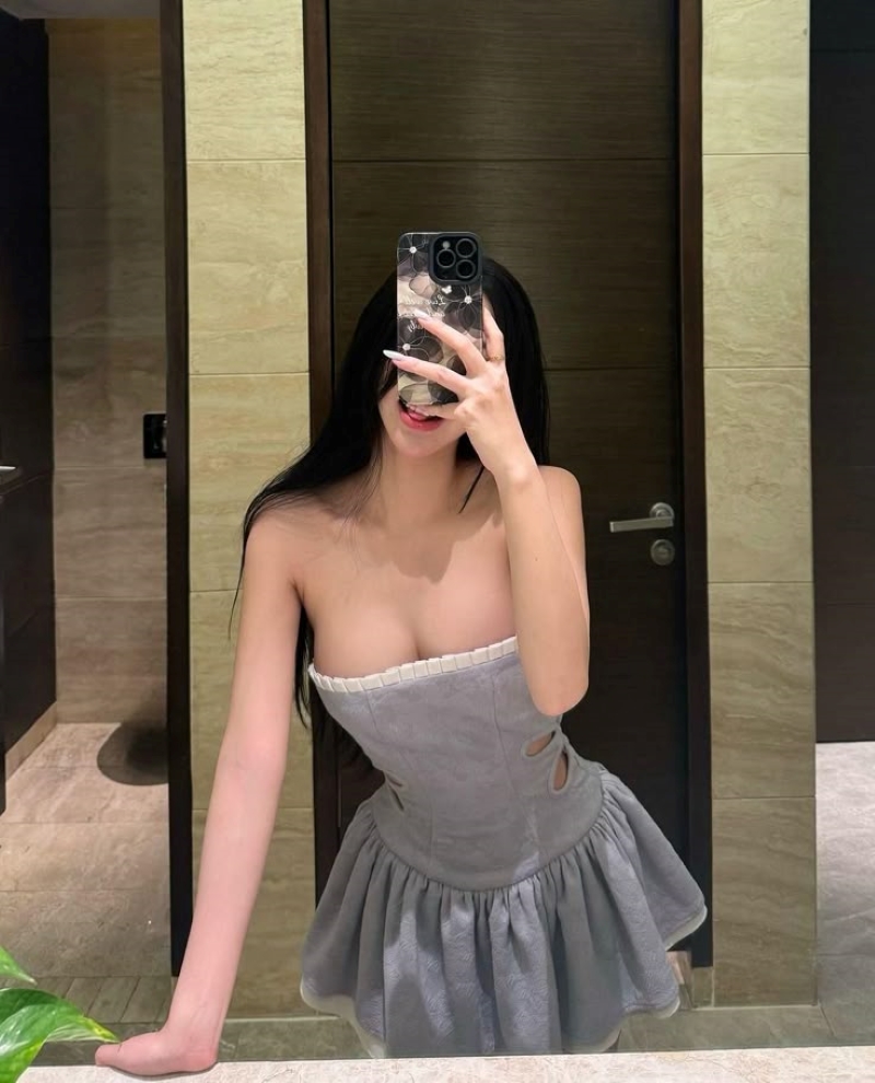 ảnh hot girl vú căng tròn
