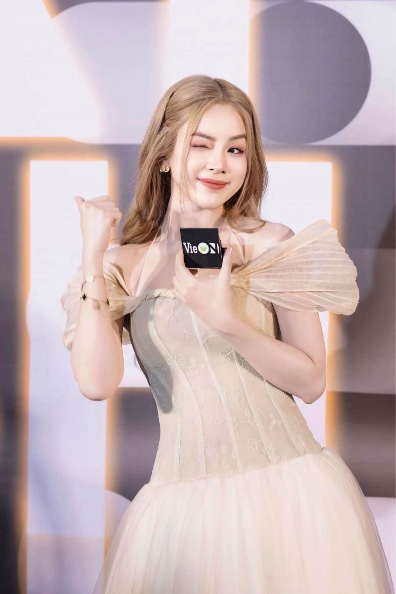 dj mie sexy 26