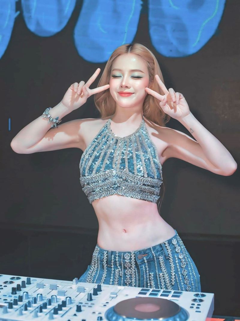 dj mie sexy 29