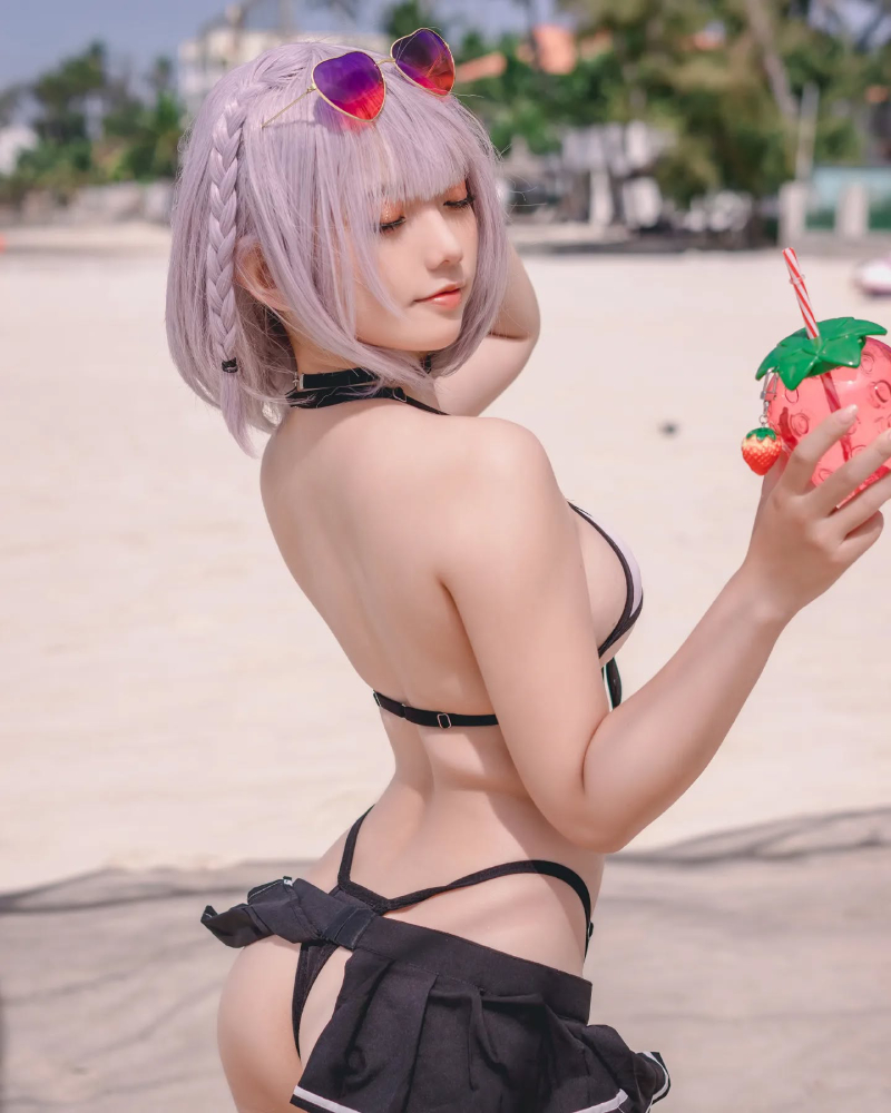 Messie Huang 26