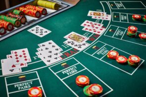 Hướng Dẫn Chinh Phục Bàn Chơi Blackjack: Từ Tân Binh Đến Cao Thủ