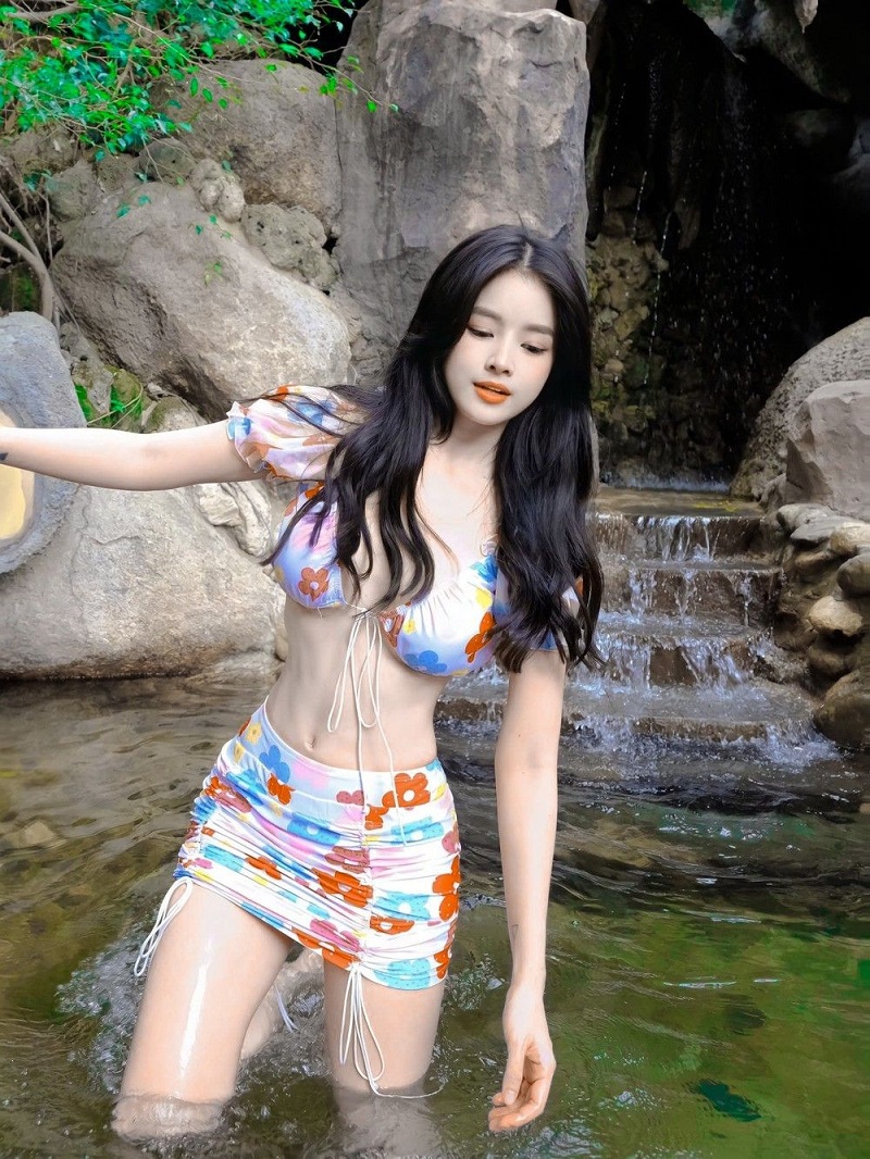dj mie bikini 1