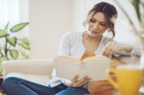 Sách Khoa Học – Cánh Cửa Mở Ra Tri Thức Và Vũ Trụ