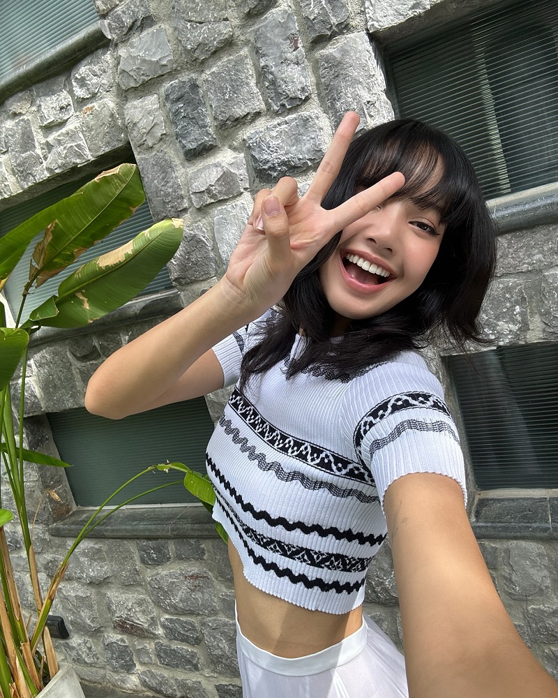 lisa sexy 4