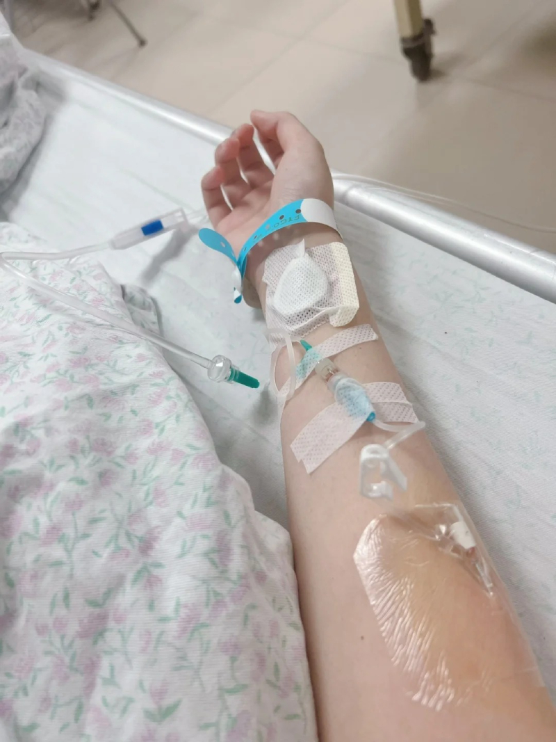 ảnh nằm viện​ 14