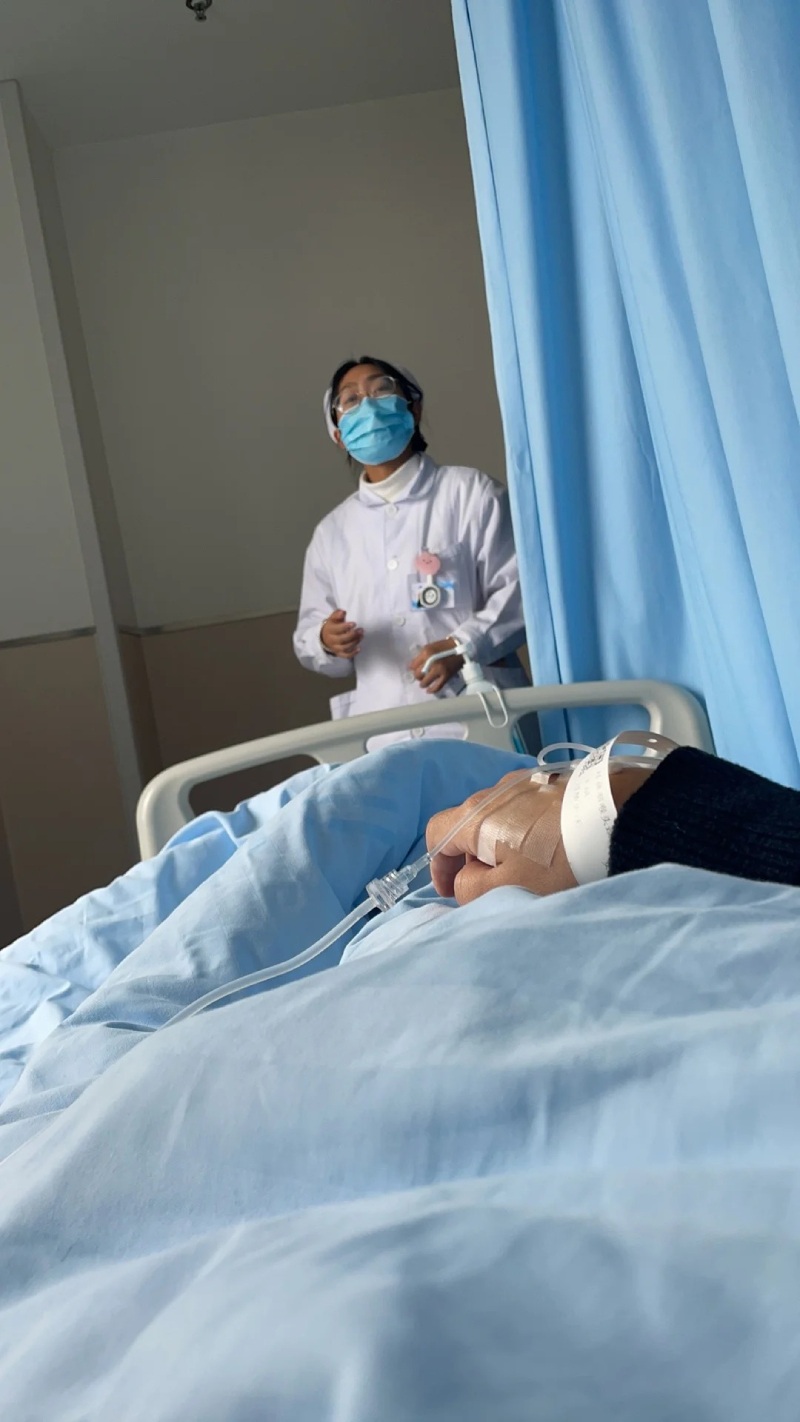 ảnh nằm viện​ 21