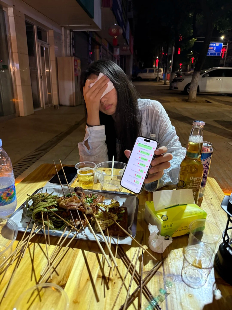 hình ảnh 1 mình ngồi buồn​ 19