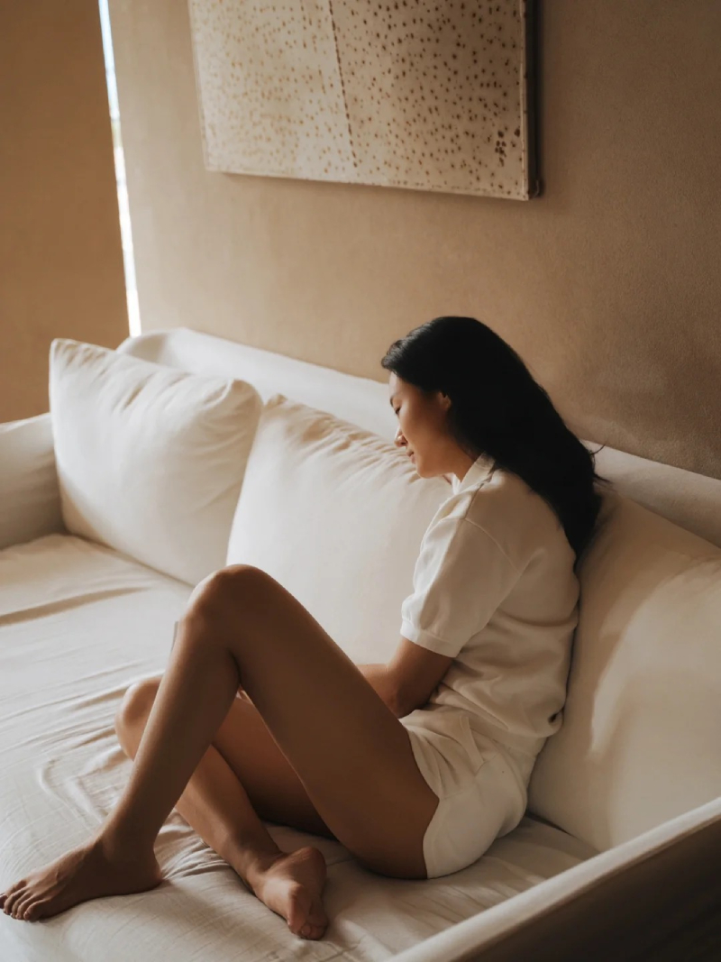 hình ảnh 1 mình ngồi buồn​ 39 
