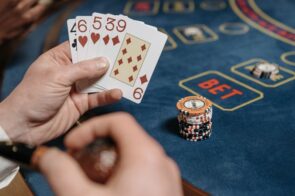 Cách Chơi Poker 78win: Bí Quyết Từ Cơ Bản Đến Cao Thủ