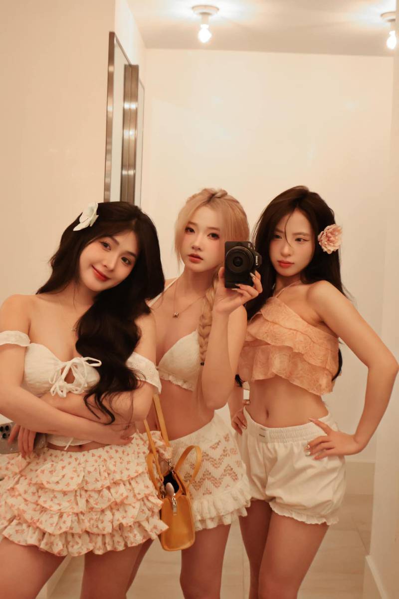 quỳnh alee bikini​ 2