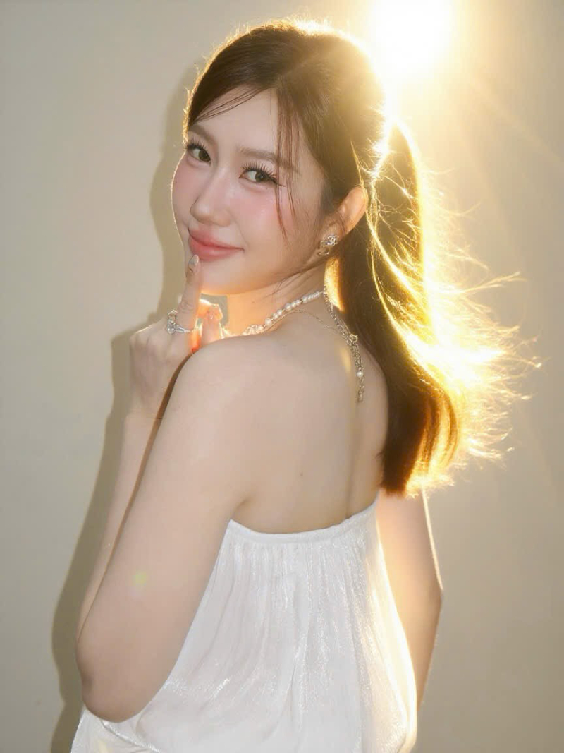 Thuý ngân sexy 6
