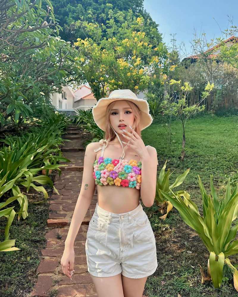 xoài non bikini​ 24
