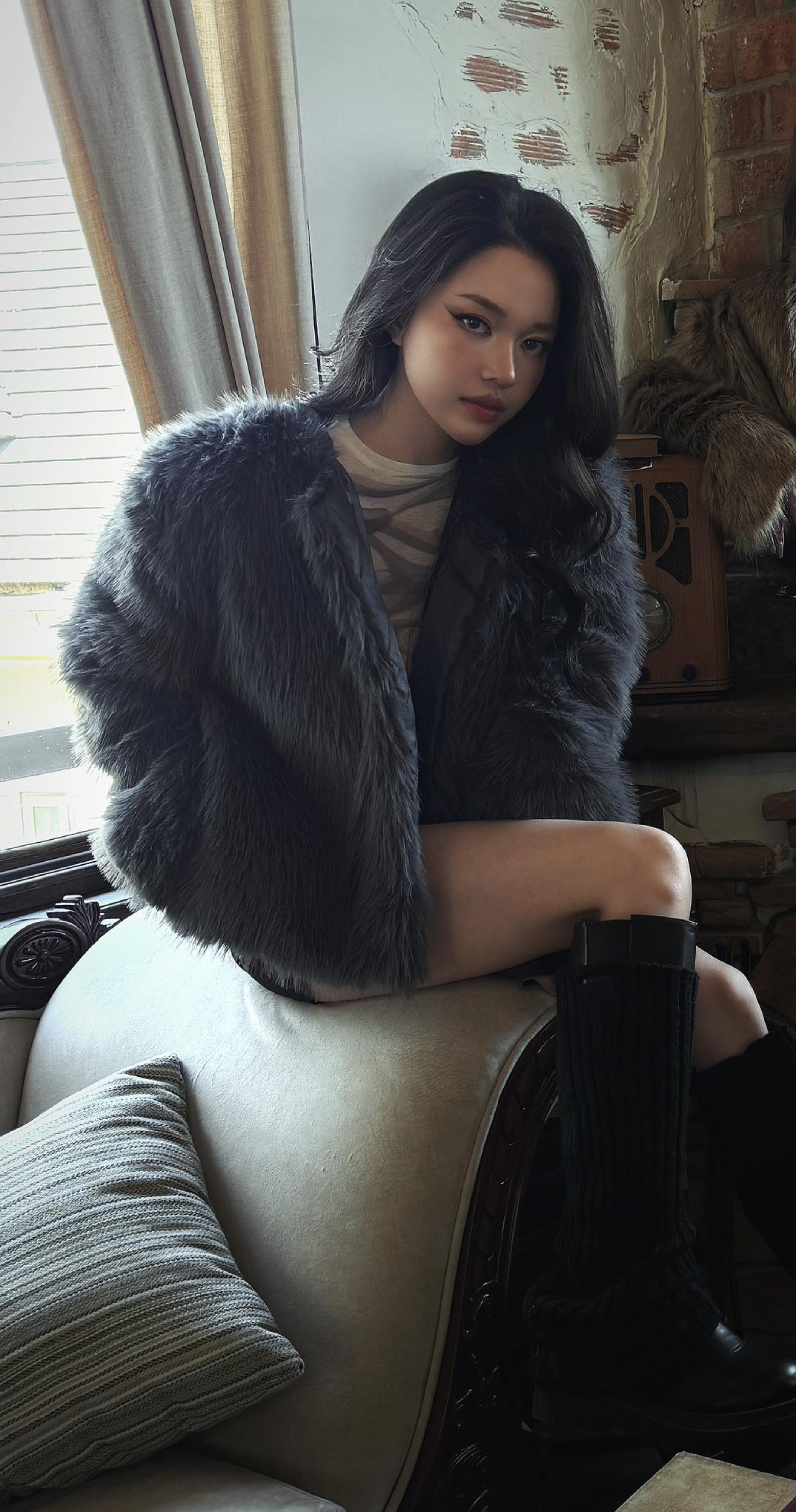 Linh Ngọc Đàm sexy 2