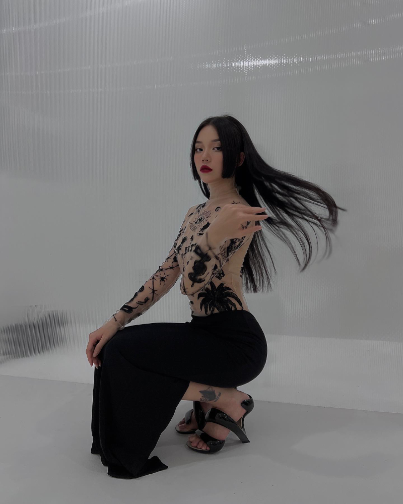 Linh Ngọc Đàm sexy 22