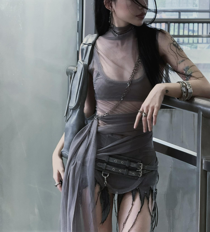 Linh Ngọc Đàm sexy 3