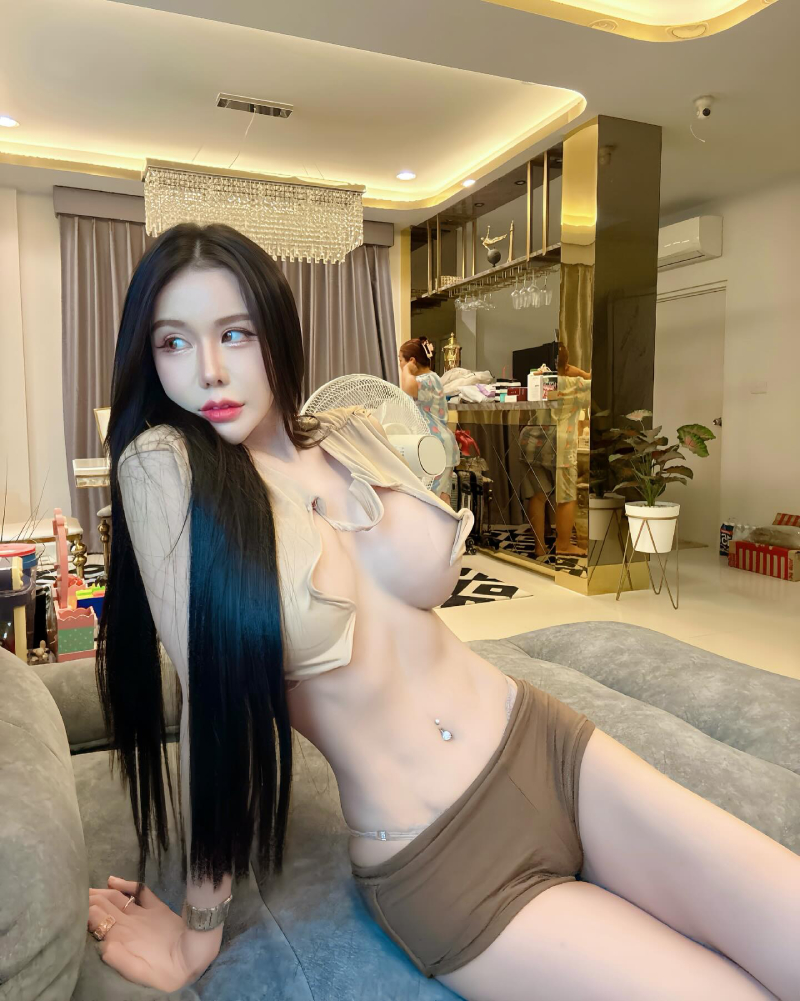 ảnh gái dâm đãng thân hình bốc lửa 35