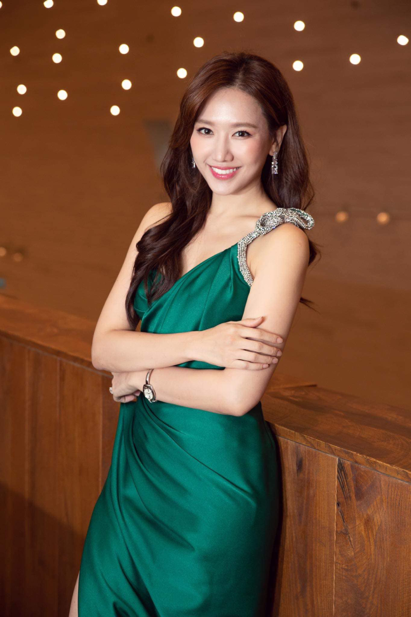 hari won sexy 19