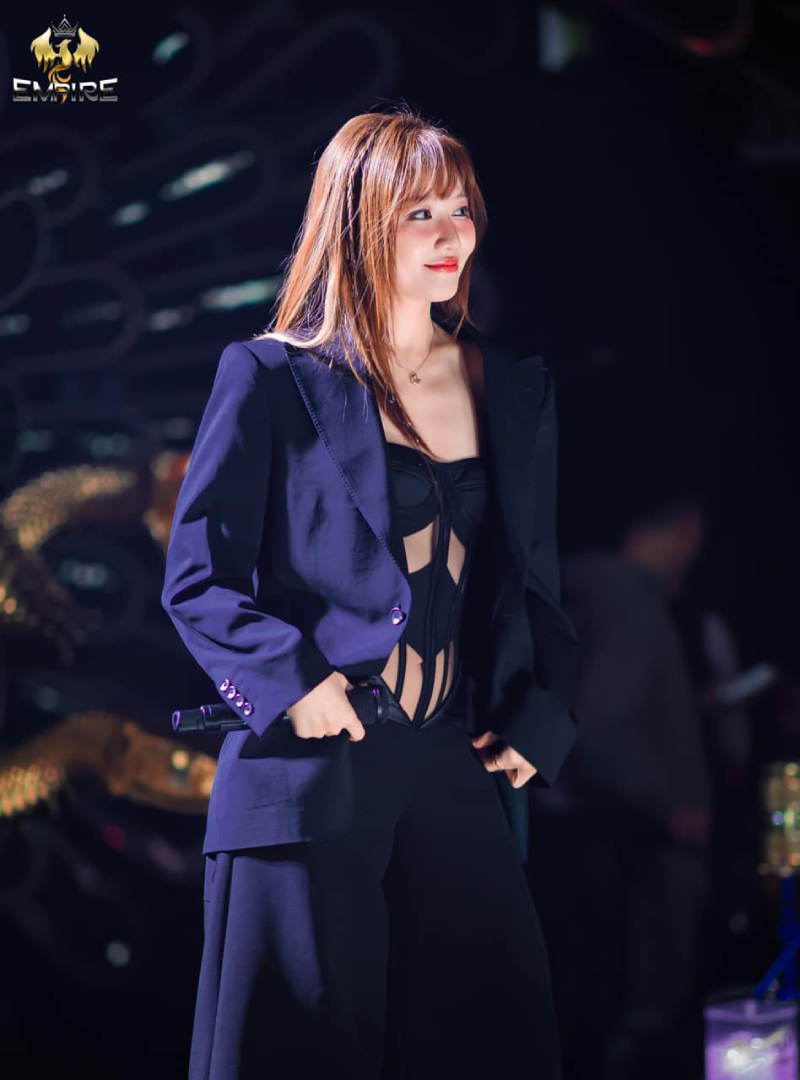 hari won sexy 3