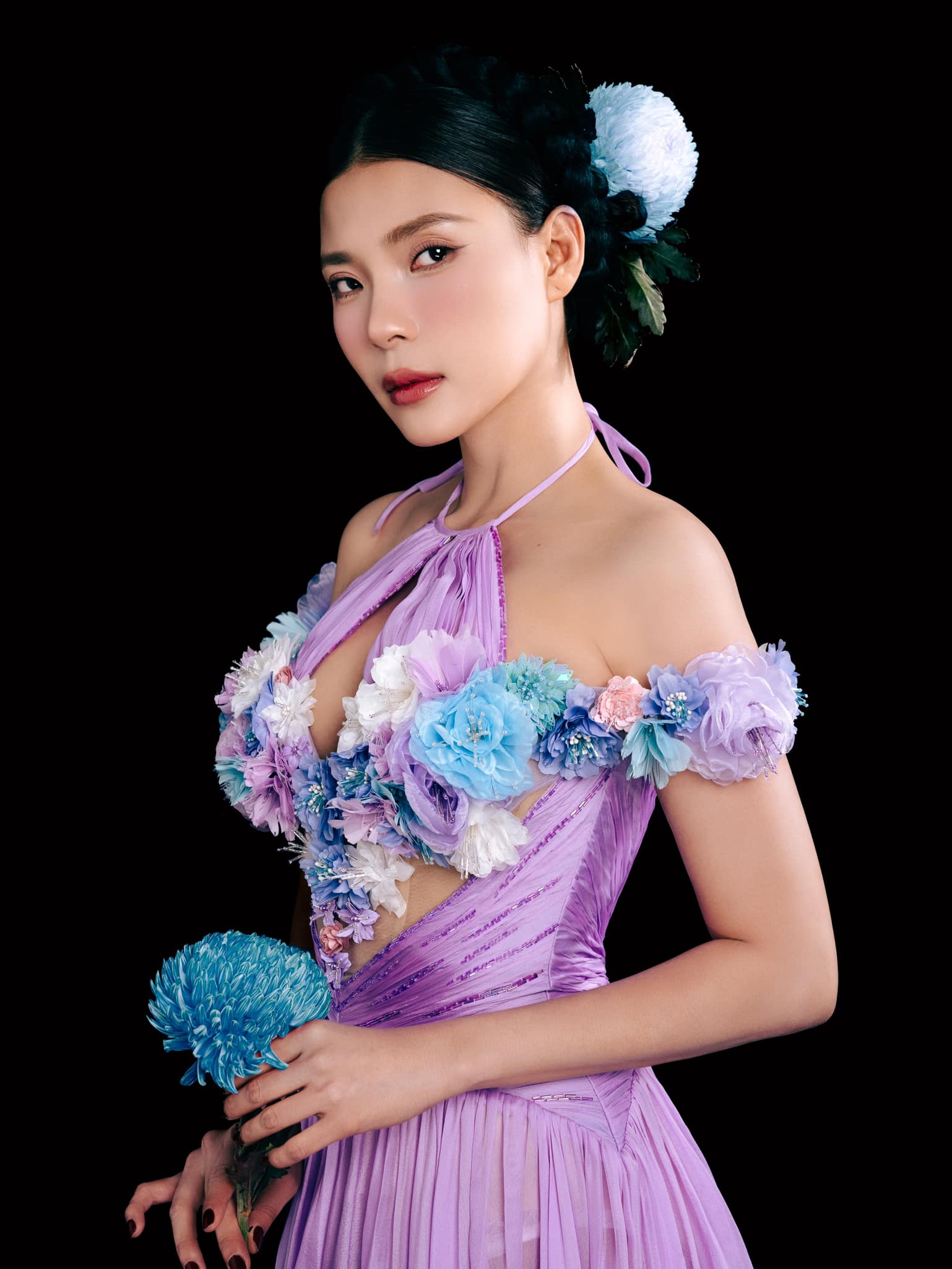 thuý diễm sexy 10