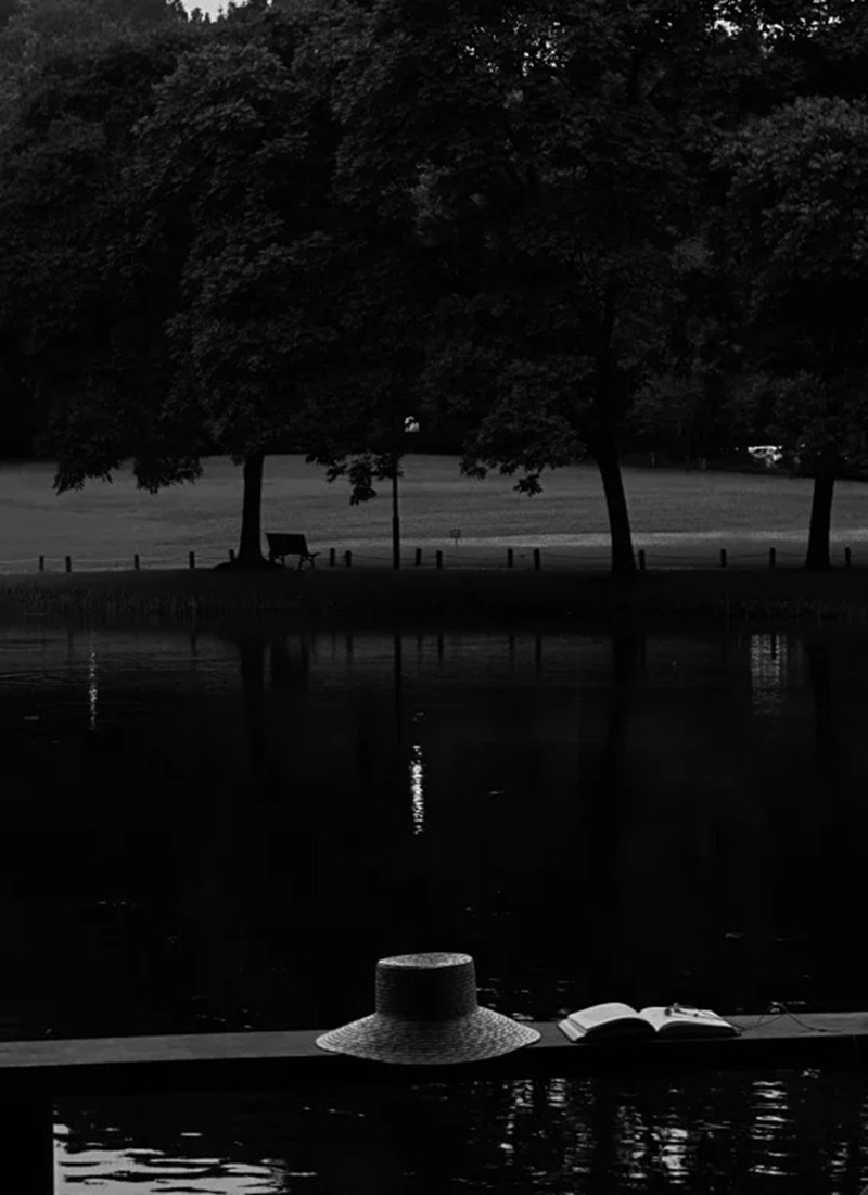 hình ảnh chill lofi buồn 24