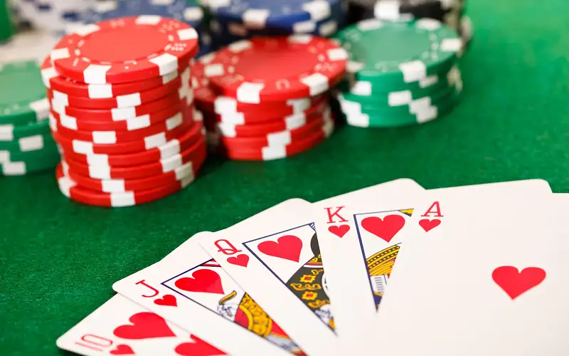 Giải đấu Poker Qh88 nào có tiền thưởng hấp dẫn 2025