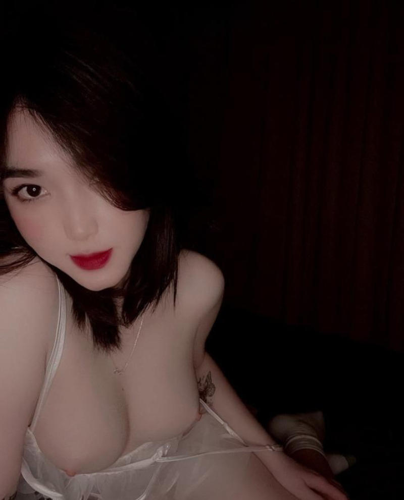 ảnh gây nứng không che 22