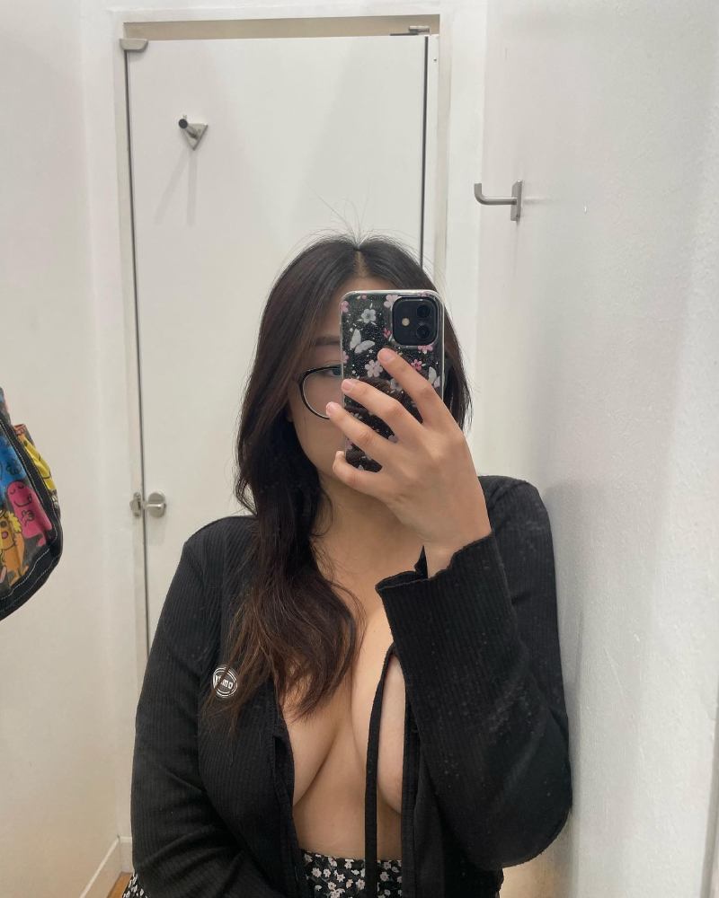 Ảnh bow than nude ngực to eo nhỏ body fire