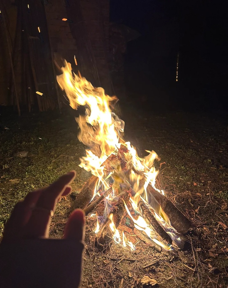 hình ảnh chill lofi buồn 19