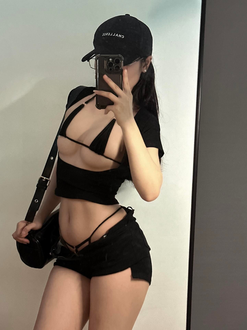 Lâm Thị Tú Hòa Onlyfans leak 8
