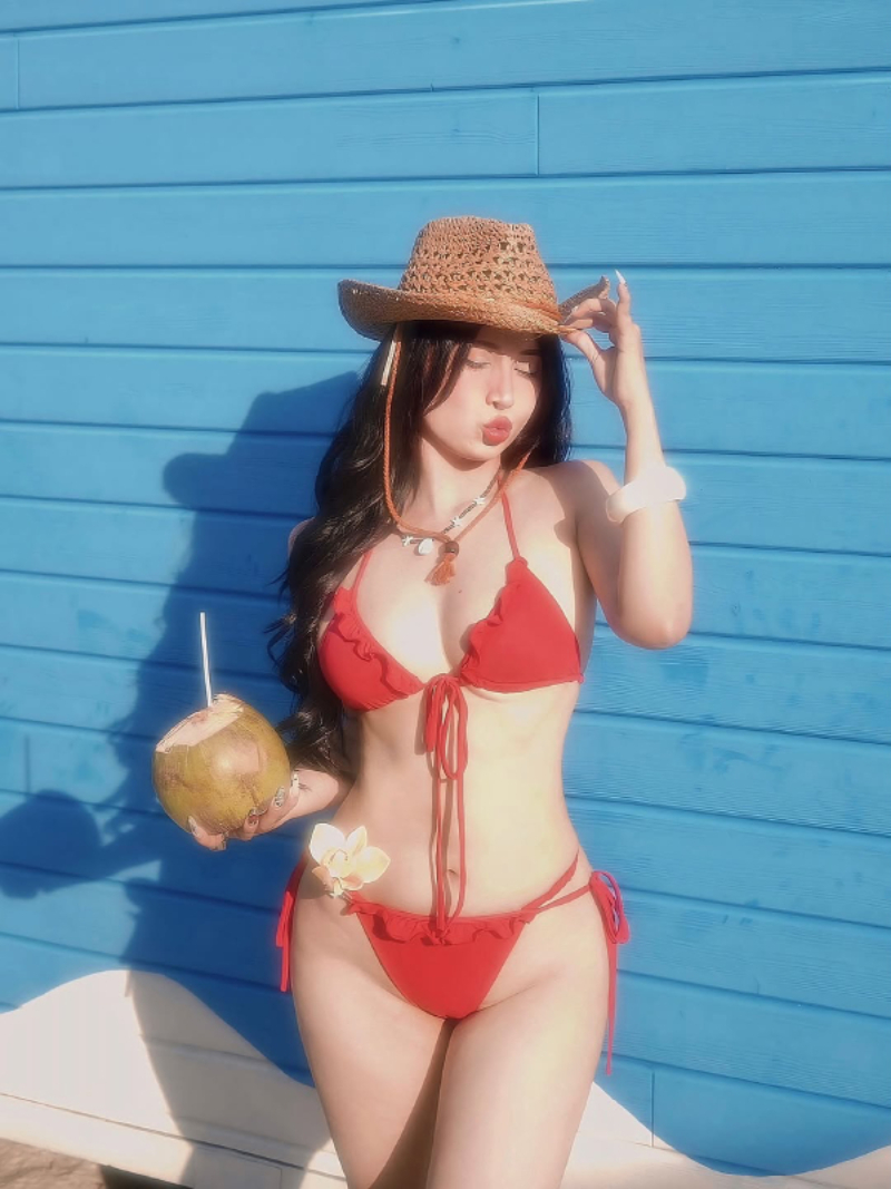 gái xinh mặc bikini 34