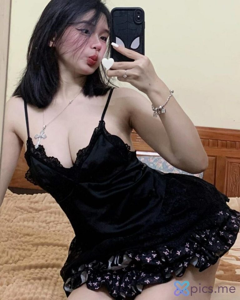 linh nhi onlyfans leak 13