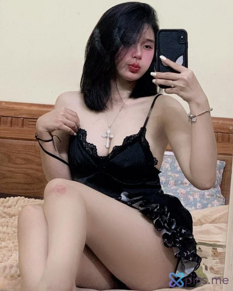 linh nhi onlyfans leak 17