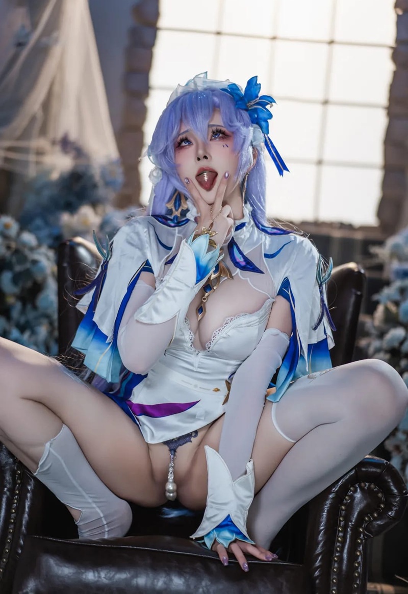 ảnh gái cosplay khoe lồn 21